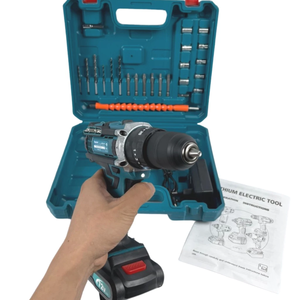 Máy khoan pin Makita